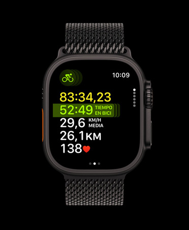 Apple Watch Ultra 3, color negro, caja de titanio, entreno multideporte, pulsera Milanese Loop negra