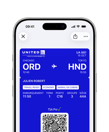 iPhone, moitié supérieure de l’écran montrant la carte d’identité numérique stockée dans l’app Wallet