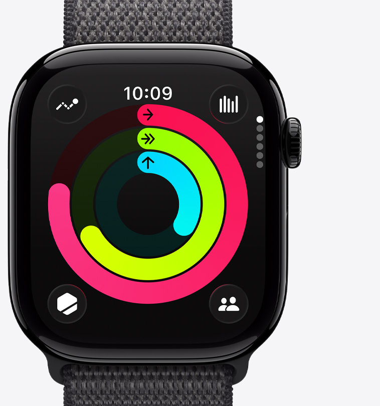 ساعة Apple&nbsp;Watch&nbsp;Series&nbsp;11، إطار تيتانيوم، إطار بلون أسود لامع مصقول، حلقات النشاط: الحركة، التمرين، الوقوف، التاج الرقمي، حزام، حزام Loop رياضي بلون رمادي غامق