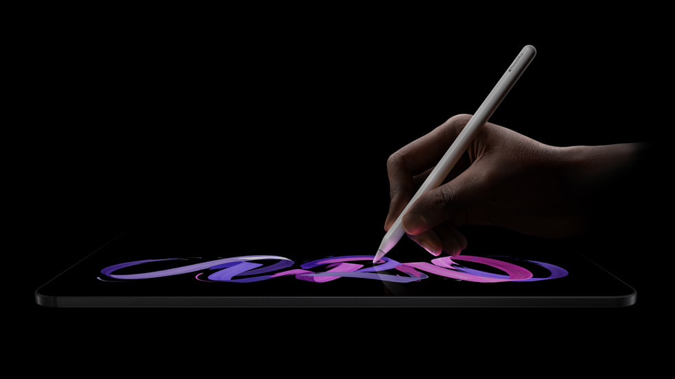 Se muestra el Apple Pencil Pro dibujando en el nuevo iPad Pro.