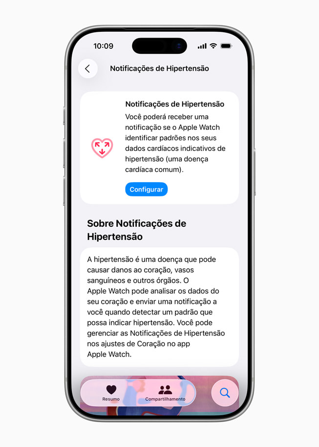O recurso de notificações de hipertensão no app Saúde do iPhone.
