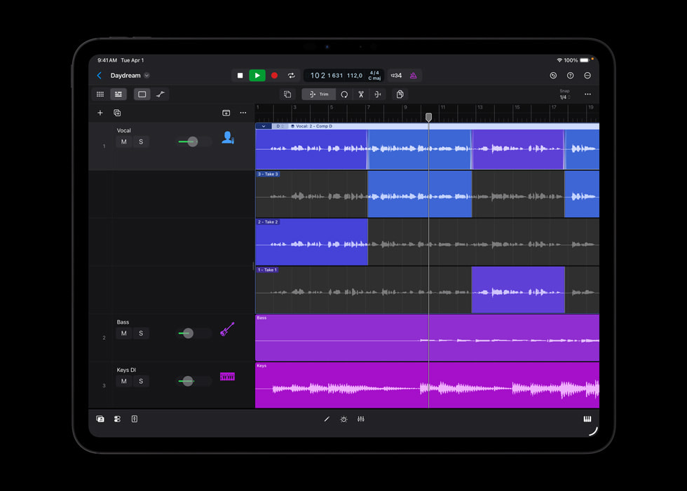 Quick Swipe Comping in Logic Pro displayed on iPad Pro.