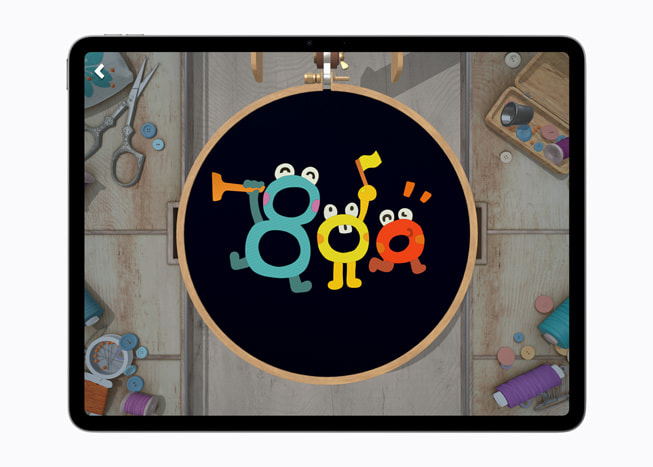 L’écran du jeu stitch. affiché sur un iPad Air 13 pouces.