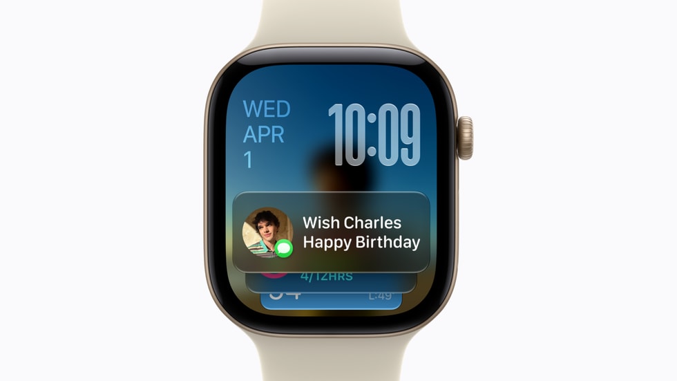New Smart Stack widget suggestions on Apple Watch Series 12.