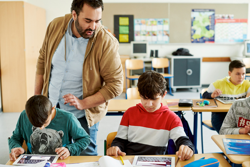 Sinaan El Haq Hadjeri looking over his students at Wilhelm Ferdinand Schussler Day School.