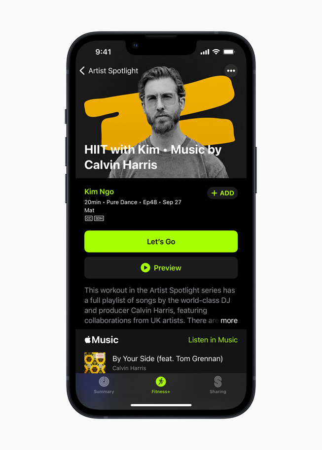 Apple Fitness+ Künstler:innen im Spotlight mit Musik von Calvin Harris auf einem iPhone 13 Pro.
