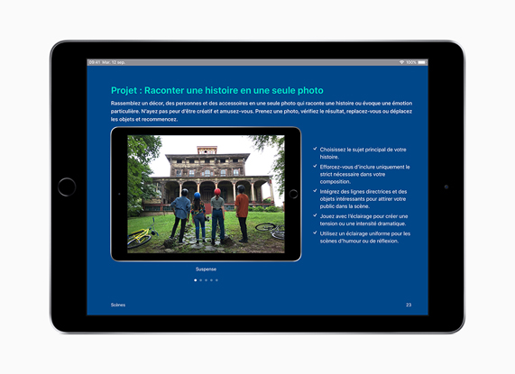 iPad avec La créativité pour tous affiché en français à l'écran.