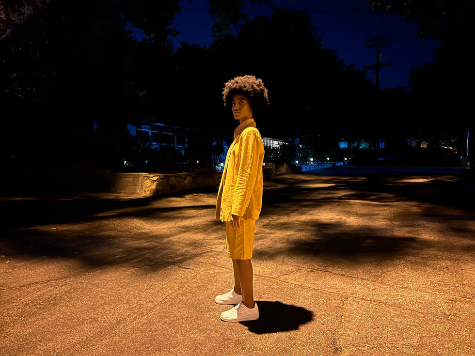 A Night mode portrait shot using the LiDAR Scanner on iPhone 13 Pro.