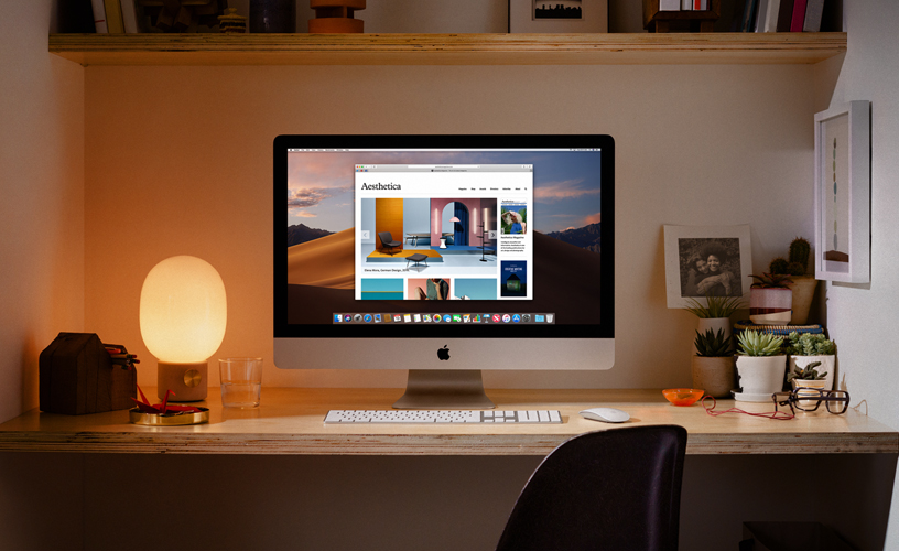 Home office with iMac.