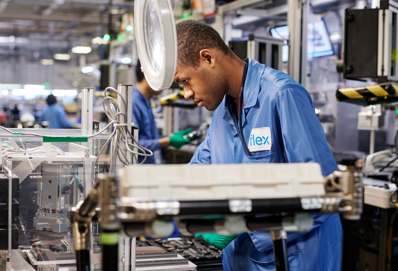 Worker at the Mac Pro manufacturing facility in Austin, Texas.
