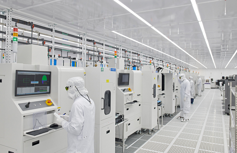 Technicians at Finisar at the Sherman, Texas facility.