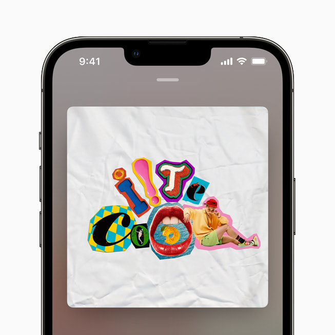 Apple Music을 보여주는 iPhone 13 화면.